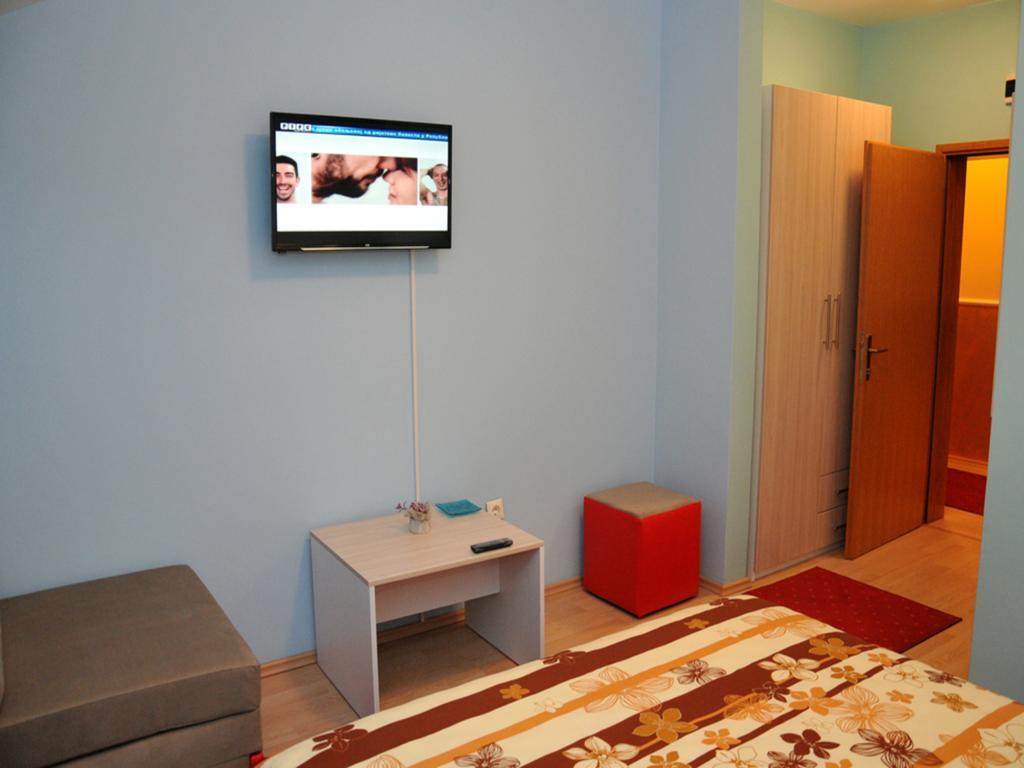 Hotel Arizona Sarajevo Lukavica Værelse billede